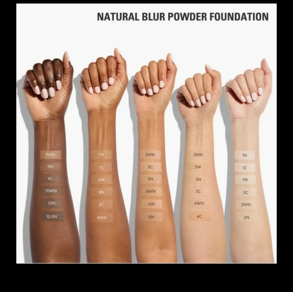 Kylie Cosmetics Natural Blur Powder Foundation - 3N - Picture 9 of 9
